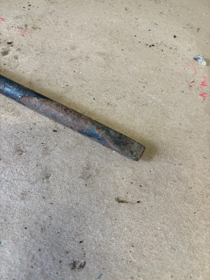 1981 85 86 88 1991 CHEVROLET GMC 3500 K30 C30 HEAVY DUTY TIRE IRON 1 3/4 TON OEM - Image 2 of 4