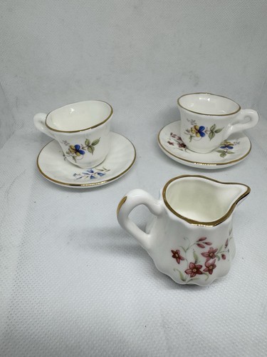 Child's Miniature Bone China Tea Set Hand Painted 5 Pcs Vintage (England) - Picture 2 of 15