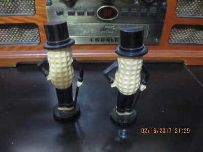Vintage Planter's Mr. Peanut Advertising Salt & Pepper Shakers | eBay