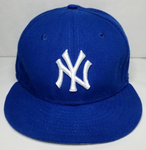 New York Yankees - New Era 59Fifty - Fitted Hat Size 7 5/8 - Royal Blue & White - Picture 2 of 6