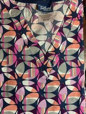 TAFFORD SCRUB TOP SIZES: XS, S, M "NEXT LEVEL" PETALS NWT NURSE MEDICAL DENTAL