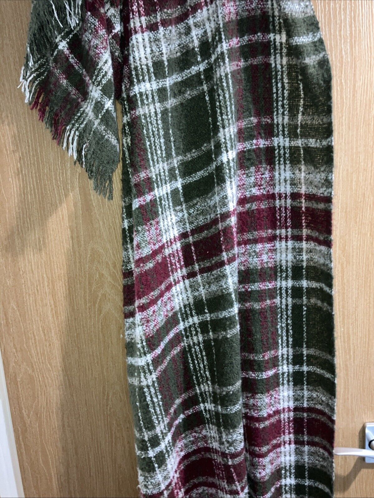 Picture 2 of 9