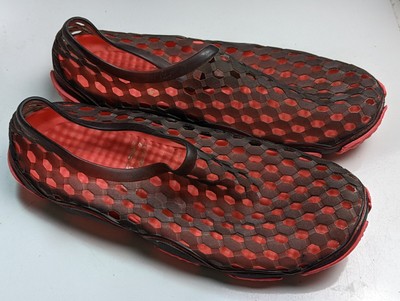 Black Rubber Cut Out Water Shoes 