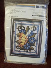 BERNAT TIFFANY MORNING GLORIES QUICKSTITCH 14 MESH SIZE 8" X 11" KIT No TO2035