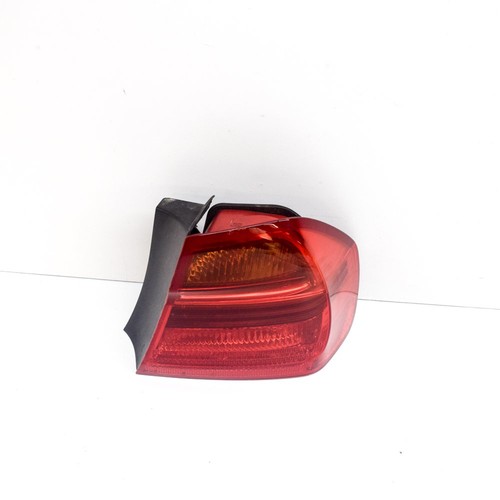 BMW 3 E90 Rücklicht hinten rechts RHD 6937458 2.0 Benzin 110kw 2006 14854711