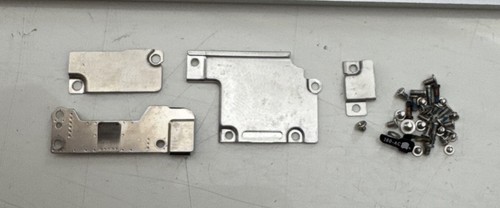 Original Apple iPhone 6S Schrauben Blech Abdeckung Kleinteile Deckel Set 7