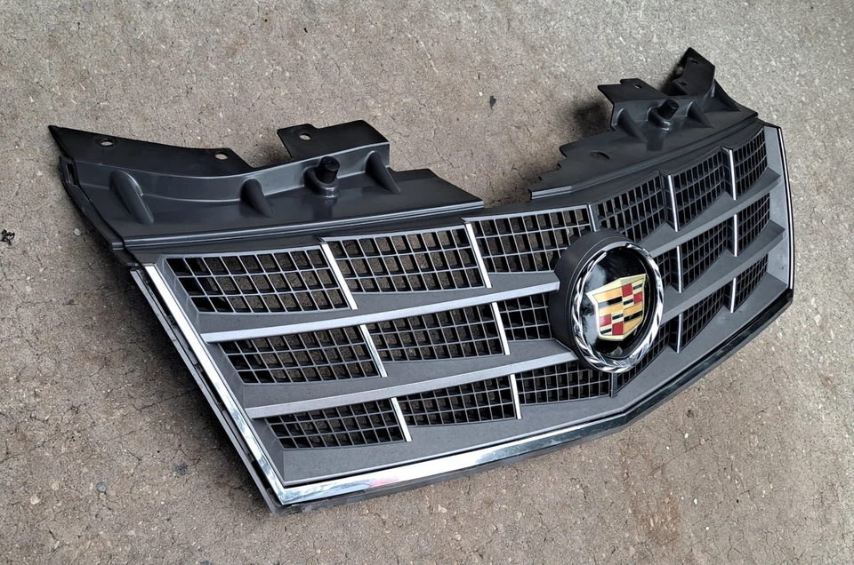 2008-2011 Cadillac STS Sedan Upper Grille Chrome & Gray 2009 2010  Foto 2 de 4