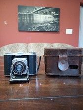 Kodak Duo 620 6x6 Black Folding Camera with Leather Case