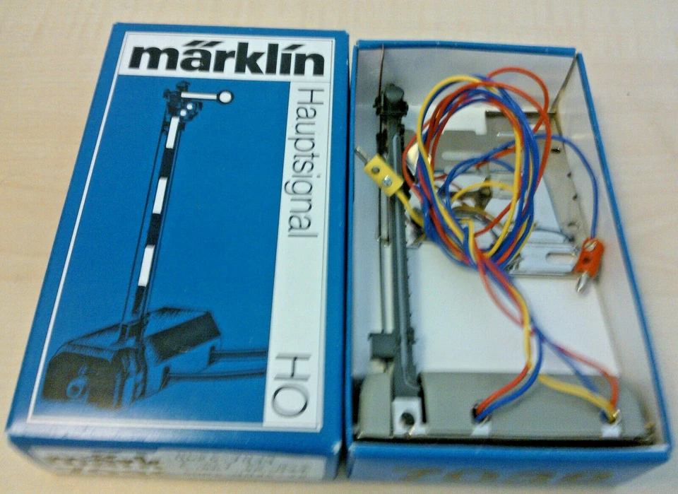 Märklin H0 7039 elt. Hauptsignal 1 beweglicher Flügel beleuchtet in OVP - Bild 3 von 4