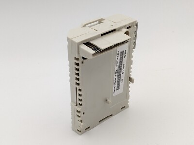 Modulo adattatore morsettiera a ve per montaggio su guida DIN 3.96 Modulo adattatore morsettiera a ve per montaggio su guida DIN 3.96