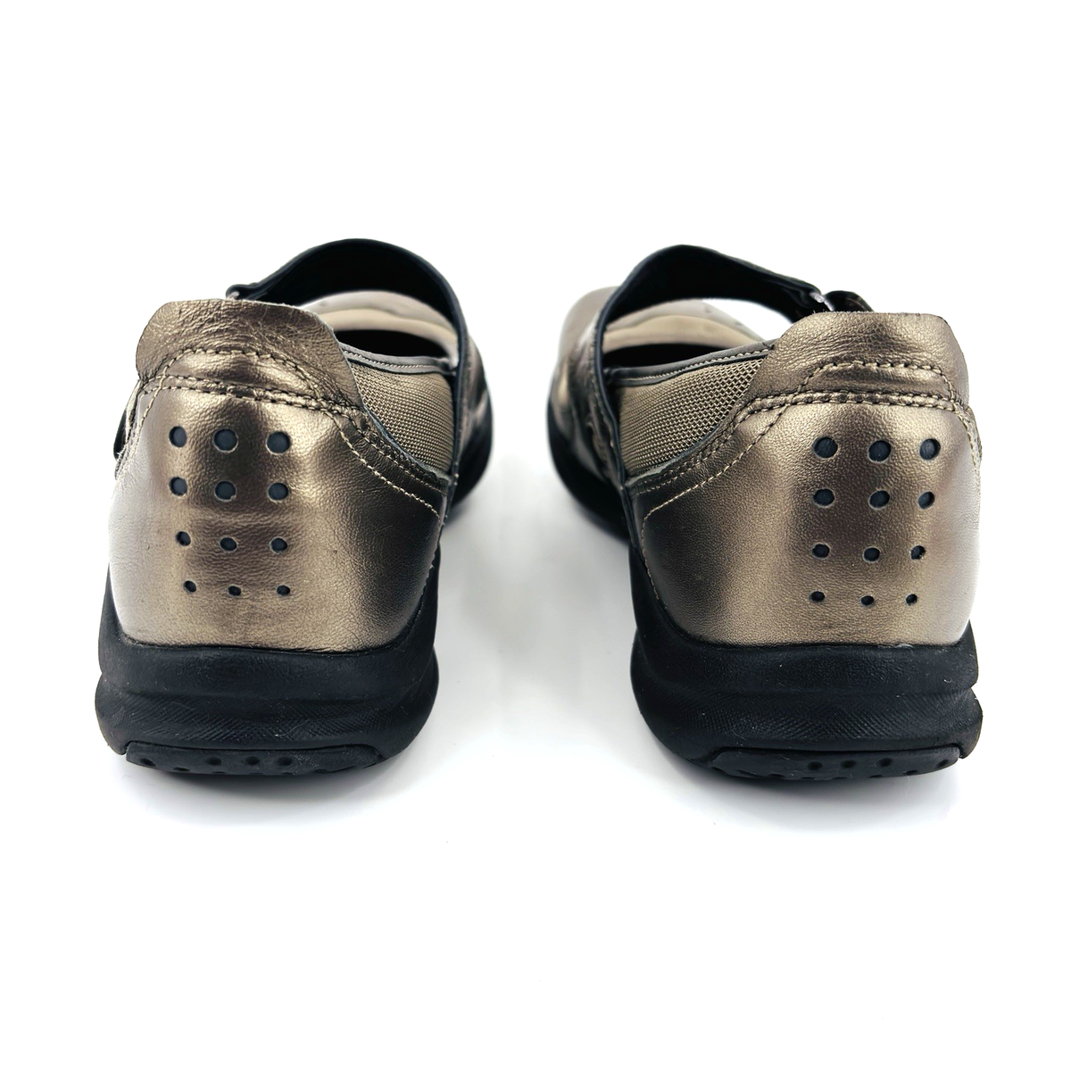 Womens 9.5 N Clarks Wave Walk Cruise Mary Jane Metallic Gold