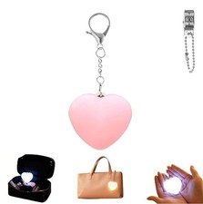 Purse Light Handbag Light, LED Heart Purses Lights Keychain with Automatic Se...