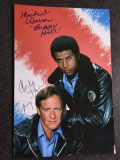 CHARLES HAID & MICHAEL WARREN 2 Hand Signed Autograph Photo S= HILL STREET BLUES