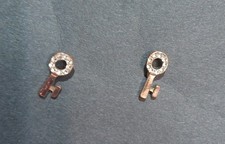 14k Yellow Gold Love Key Stud Earring