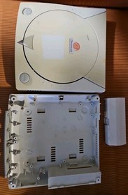 (2) Sega Dreamcast Console - Empty Shells - (parts) Lot Of 2 