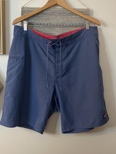 Vineyard Vines Men  s Swim Trunks Waist 35