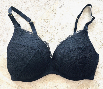 NWOT LIVELY Black Wireless Bra 36DD Lightly Padded -Lace- Convertible -Mesh Back