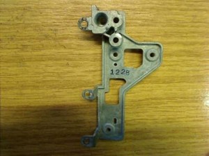 Display Scharnierhalter links (L) Acer 8935G - 744G50Mnbk ZY8