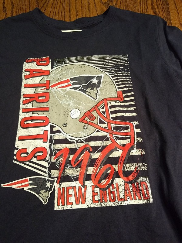 New England Patriots Shirt Kids Youth Size 14-16 T-Shirt NFL Team top NWT Boys 