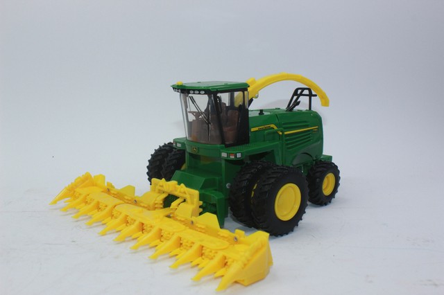 john deere chopper toy