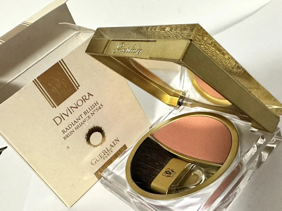 Guerlain Radiant Blush  Eclat 545 Brun 0.15 Oz - Image 2 of 4