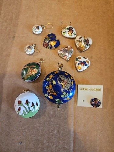 Vintage Lot Of Cloisonne Enamel Charms Jewelry Making Costume Estate