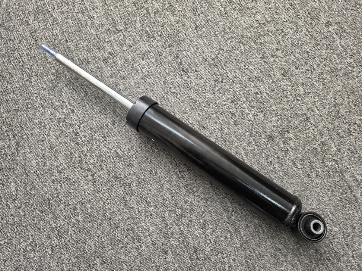 ソクマシュー OEM 55367-S8AC0 Shock Absorber Rear 1P for Palisade 2023+ Gas 3.8L