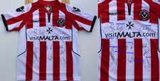 2010-11 Official Sheffield United Home Shirt Signed inc. Morgan + COA & Map