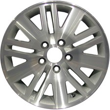 16x7 15 Spoke Used Aluminum Wheel Machined And Painted Silver 560-3607 16x7 15 Spoke Used Aluminum Wheel Machined And Painted Silver 560-3607