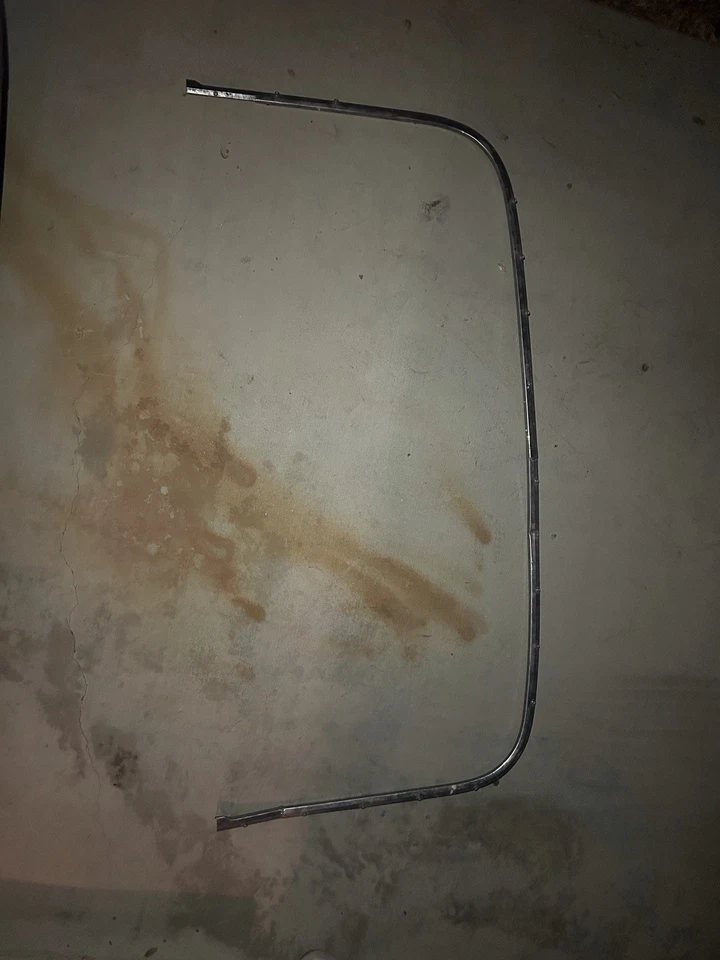 Chevy 1961-1964 original convertible molduras Pinchweld Foto 2 de 3