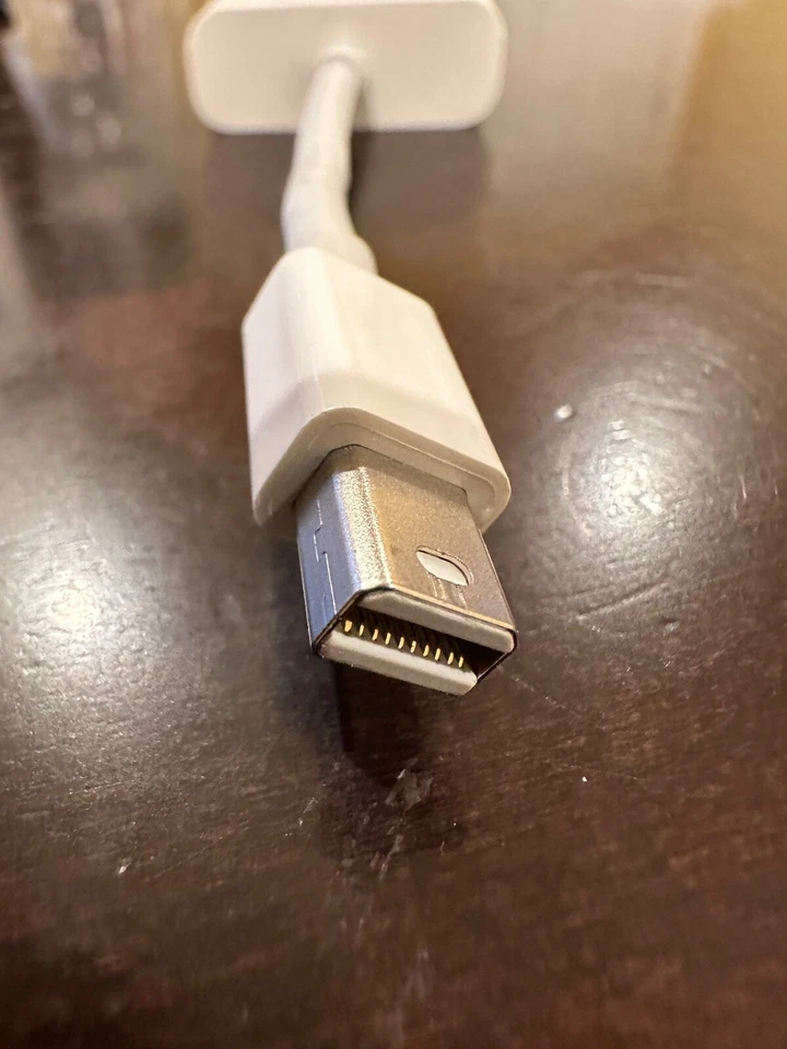 Apple A1305 Thunderbolt Mini DisplayPort to DVI Cable Monitor Adapter Genuine - Image 3 of 4