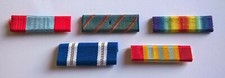 FRANCE: Lot de 5 rubans de rappels de médailles sans épingles, voir photos.