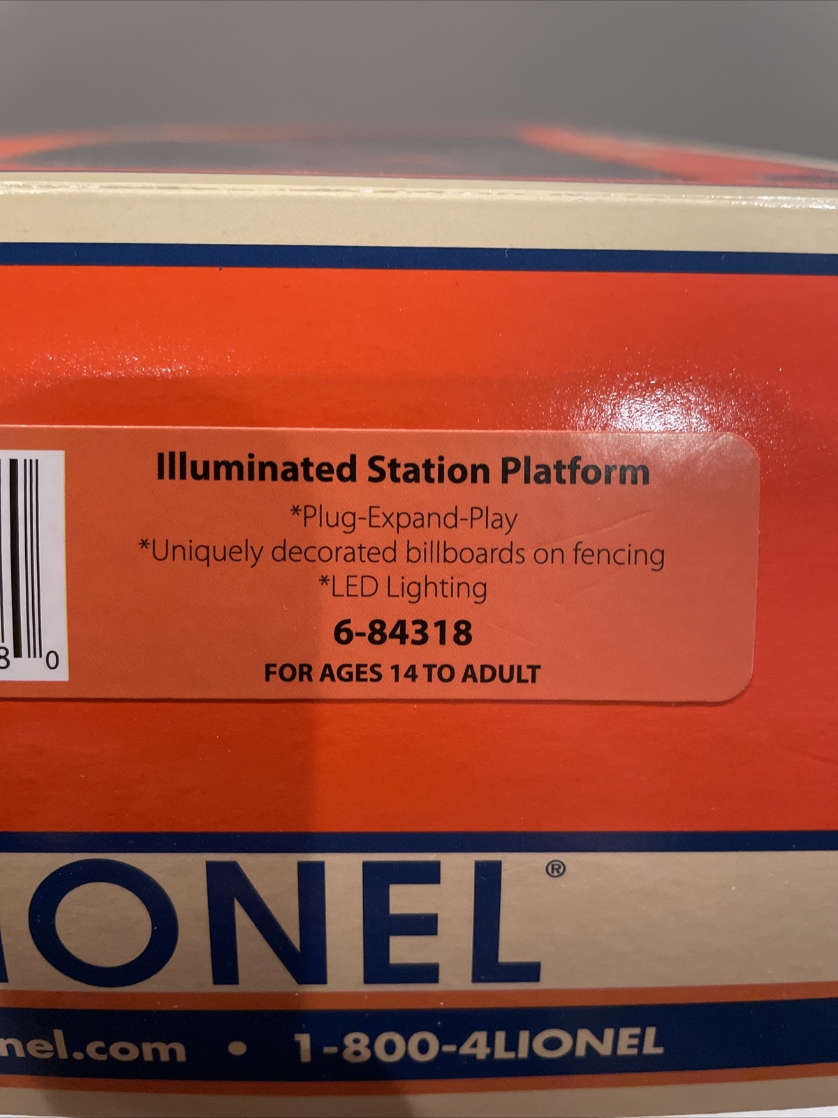 LIONEL ILLUMINATED TRAIN STATION PLATFORM O GAUGE LED Lighting 684318