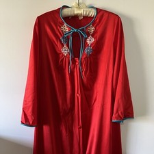 VTG JC Penney Nylon Antron III House Coat Robe Keyhole Collar Embroidered Size S