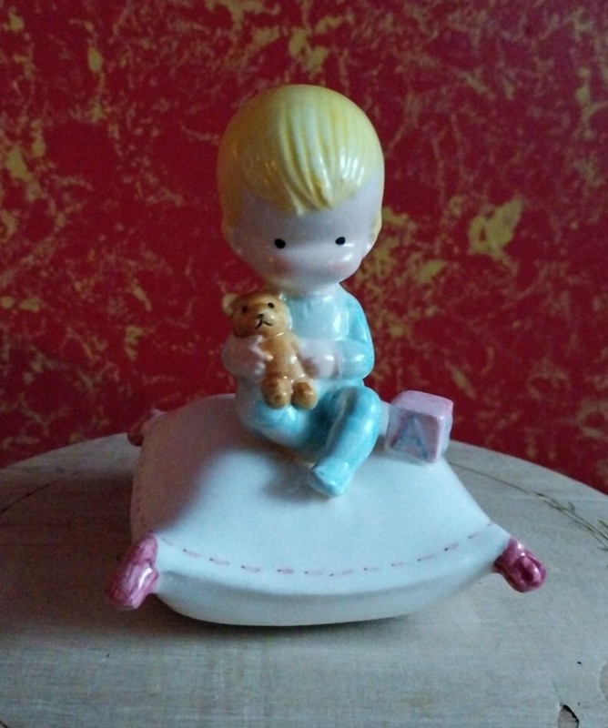 Vintage 1973 JOAH WALSH ANGLUND Baby Boy Music Box "Twinkle Twinkle Little Star"