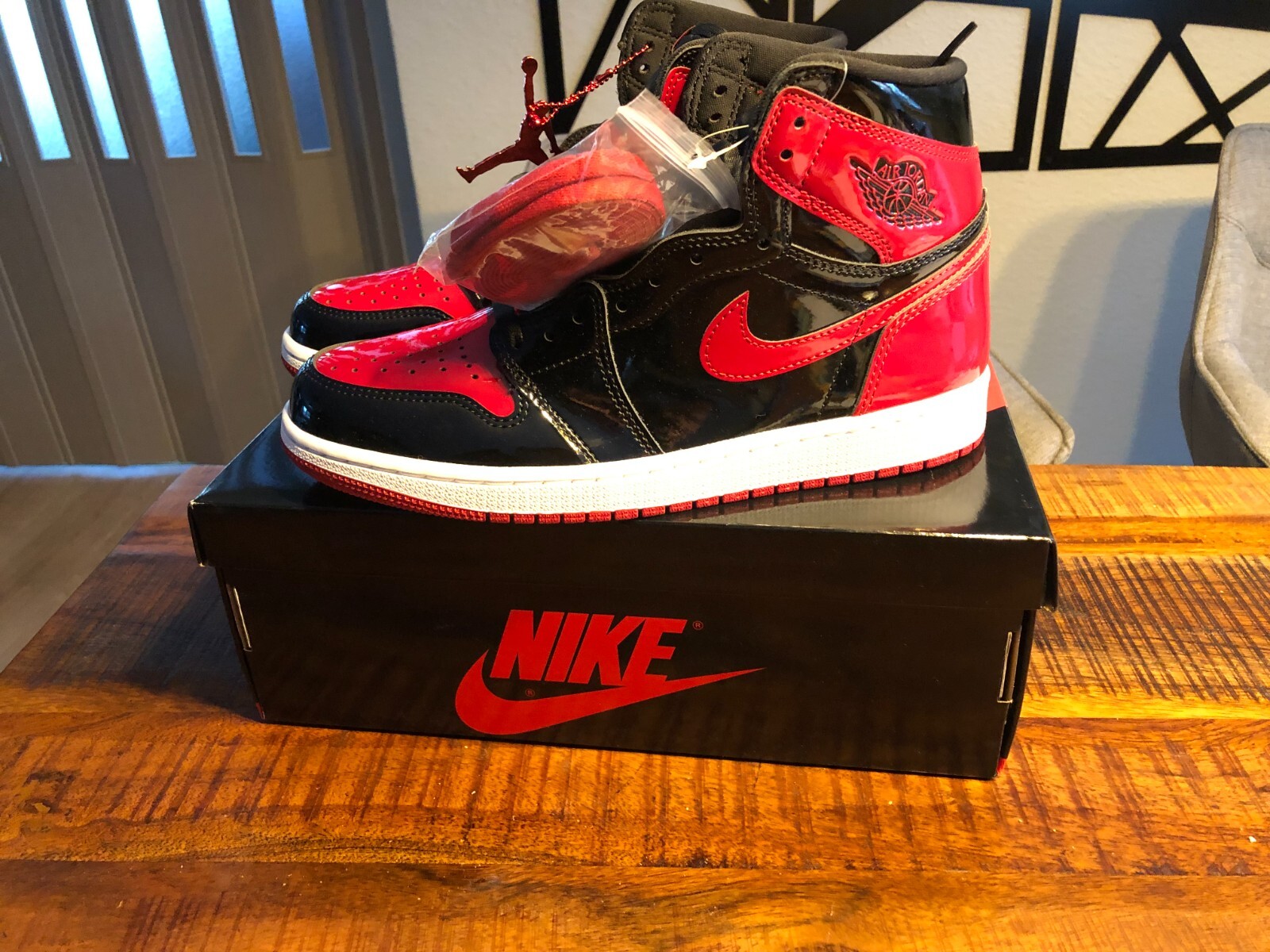 Jordan 1 Retro OG High Patent Bred US 8,5 EU 42 DS eBay