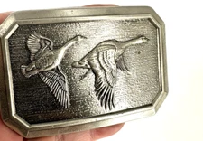 Vintage CHICAGO The Great American Belt Buckle Co  Belt Buckle  GEESE / DUCKS