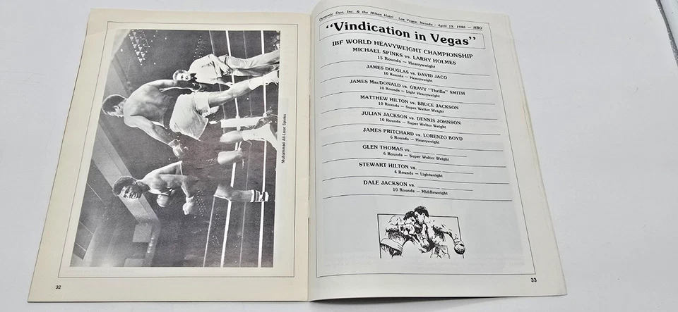 Larry Holmes vs Michael Spinks - Vintage Official Boxing Program  April 1986 - Image 3 of 3