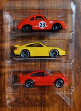 Hot Wheels lot of 3 porsches 911 gt2, 911 carrera and 935