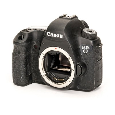 Canon EOS 6D (Vollformatsensor 20,2 MP) gebraucht ca. 246.000 Ausl. Kamera