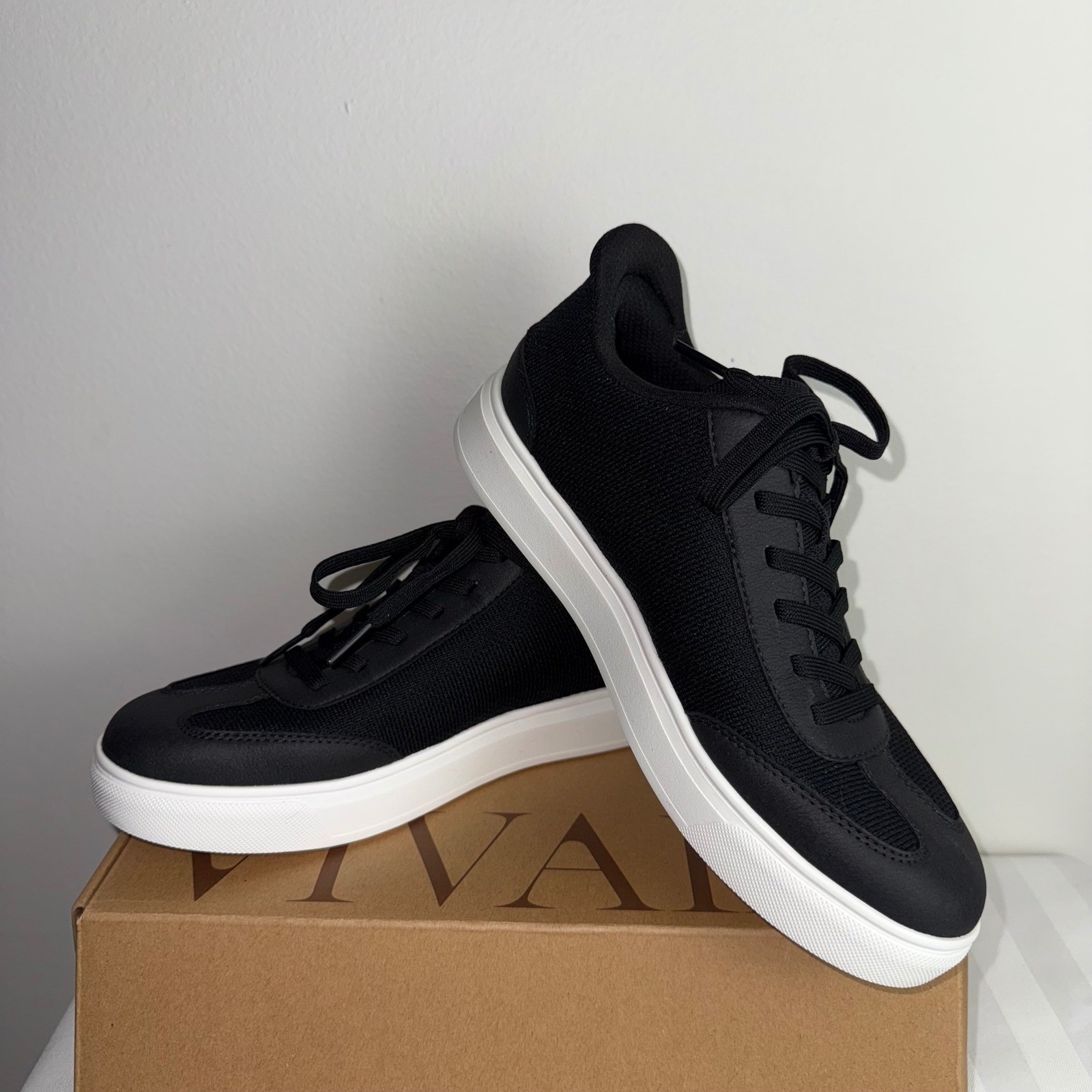 VIVAIA Women's Black Knit Sneakers Lace Up Comfort Walking Shoes US 6.5 EU 37 image 6