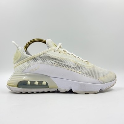 Nike Air Max 2090 ältere Jungen weiße Mesh Turnschuhe UK Größe 4,5