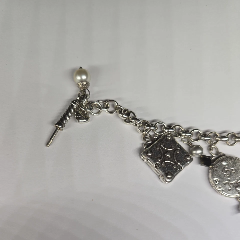 NUEVO SIN ETIQUETAS RARO Brighton Imagen CORDALLONES Dijes Destornillador Cuelga Pulsera Foto 3 de 4