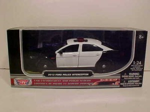 ford taurus diecast