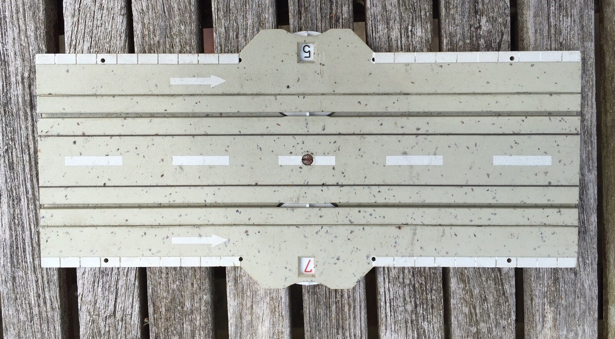 Lot De Rails Faller AMS HO - Voie Double, Bords Marron Et Blanc - État Moyen