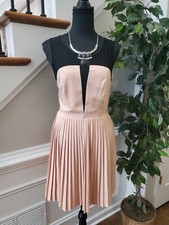 Forever21 Women Polyester Sleeveless Scoop Neck Knee Length Dress L