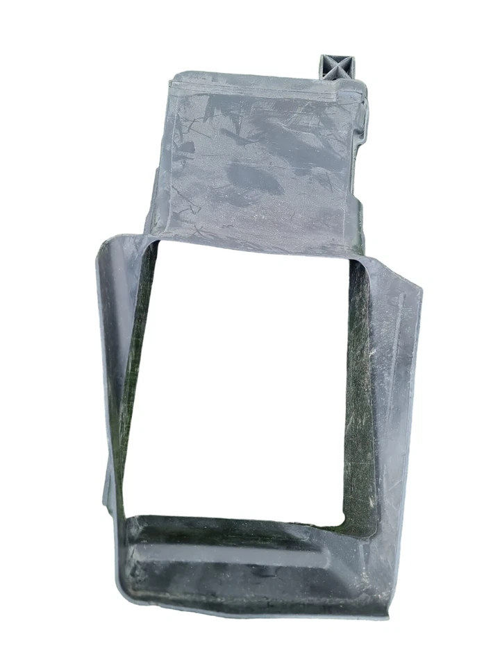 FORD C-MAX MK2 2015 1.0 PETROL INTERCOOLER AIR DUCT DEFLECTOR F1EB-8121-AB - Image 4 of 4