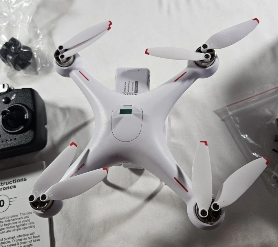 S116 MAX Brushless Optical Flow Remote Control Drone - White (Open - Box / New) - Image 2 of 4