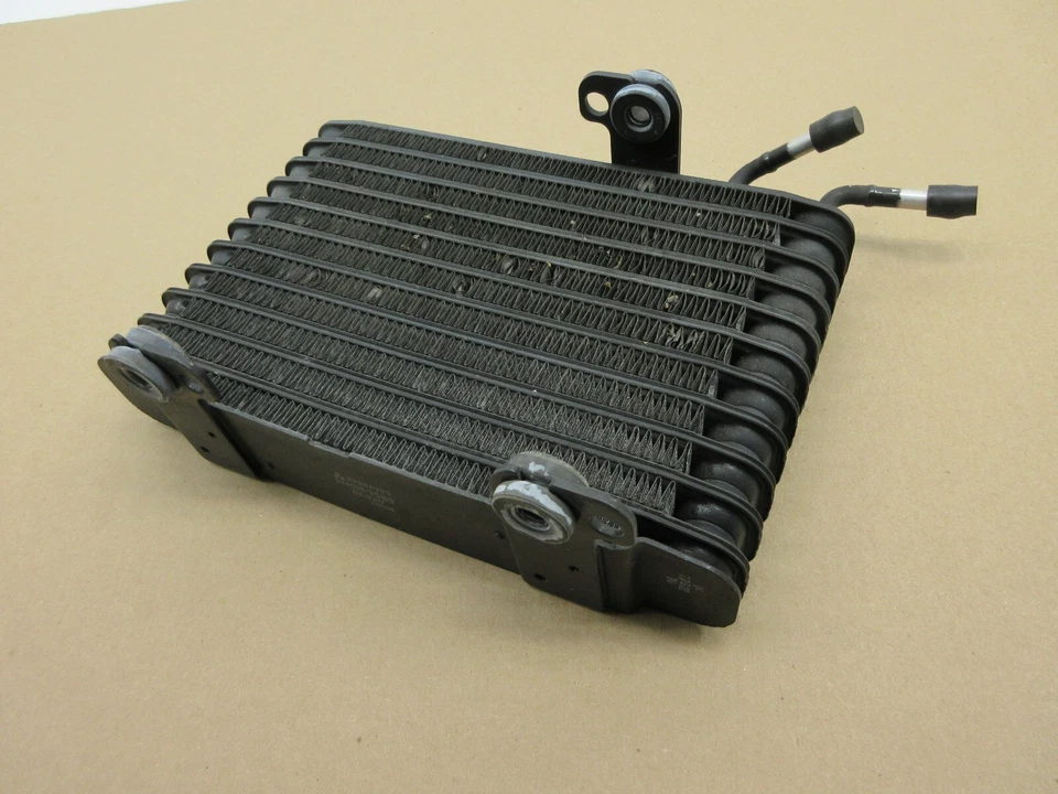 MITSUBISHI OUTLANDER 2,4 L TRANSMISIÓN AUTOMÁTICA ENFRIADOR DE ACEITE FABRICANTE DE EQUIPOS ORIGINALES 2014-2020 Foto 3 de 4