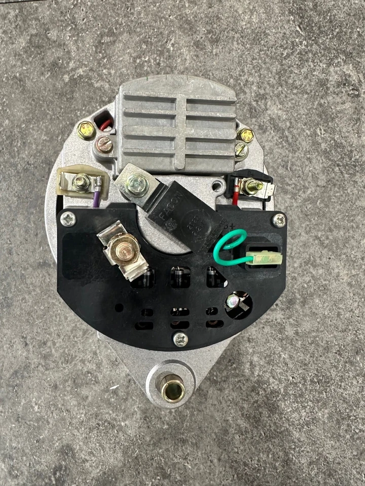 Alternador Valeo nuevo OEM para Jaguar XJ12 XJS V12 5,3 L 1976-1981 Foto 3 de 4